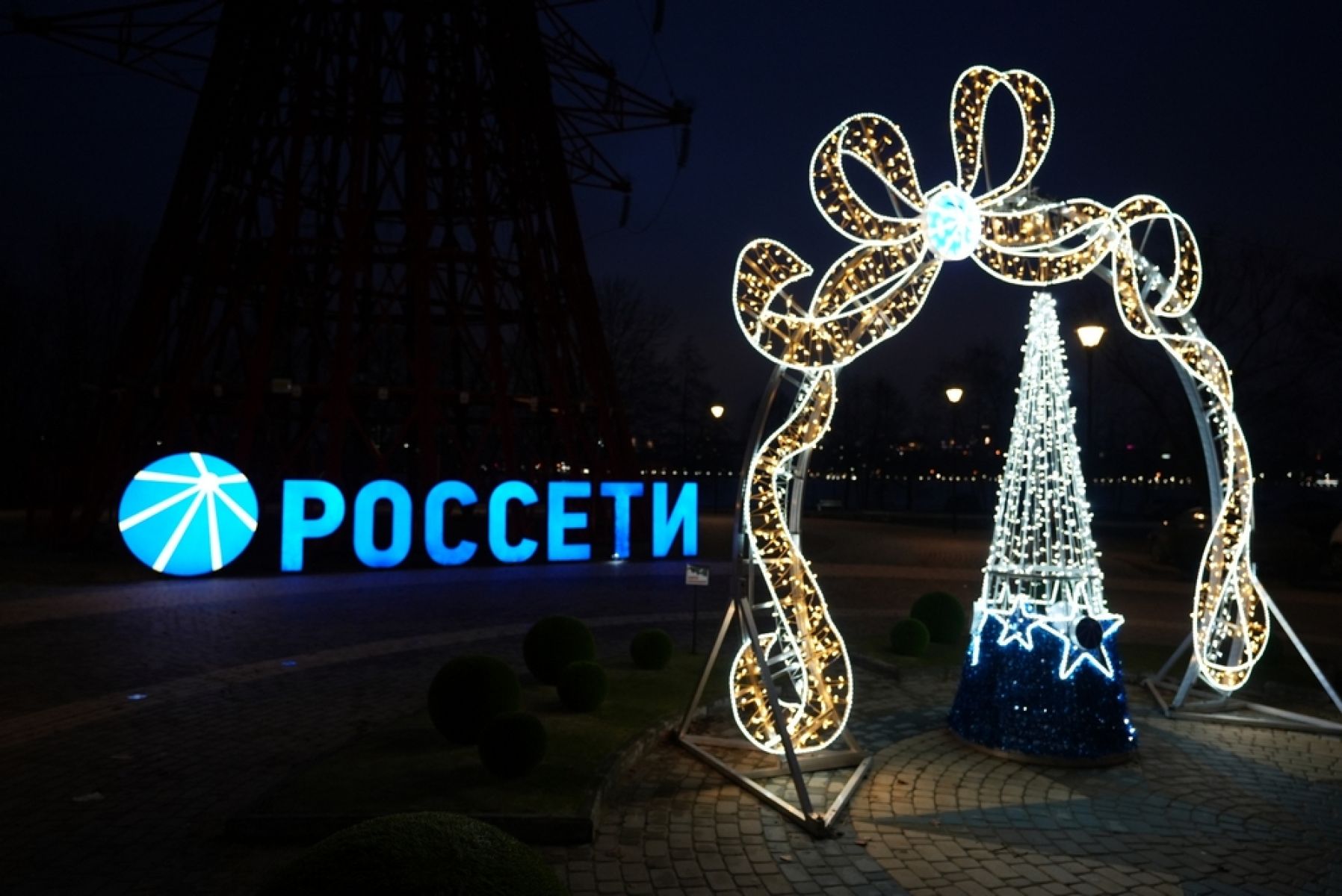 Специалисты Воронежэнерго в&nbsp;преддверии новогодних праздников напоминают о&nbsp;правилах электробезопасности