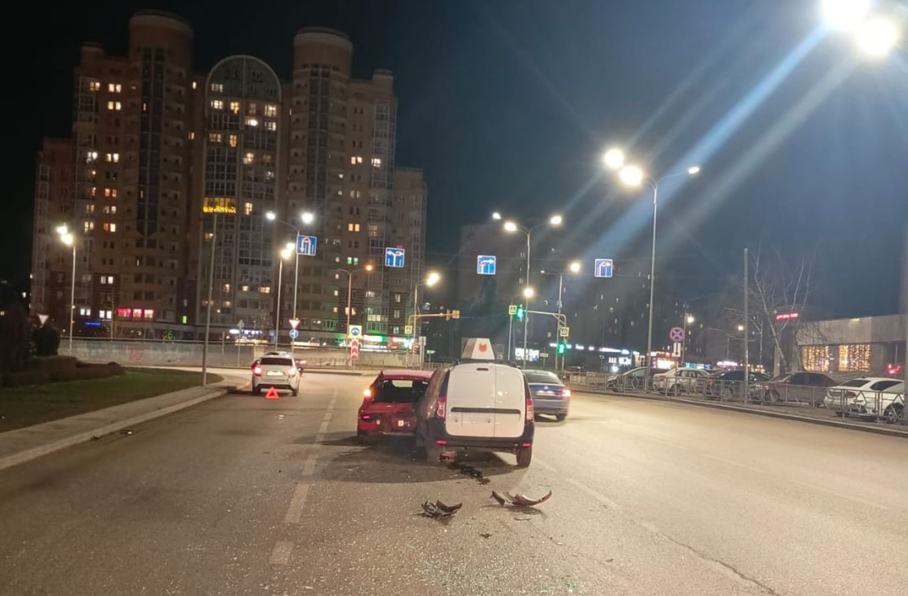 В Липецке девушка пострадала в массовом ДТП