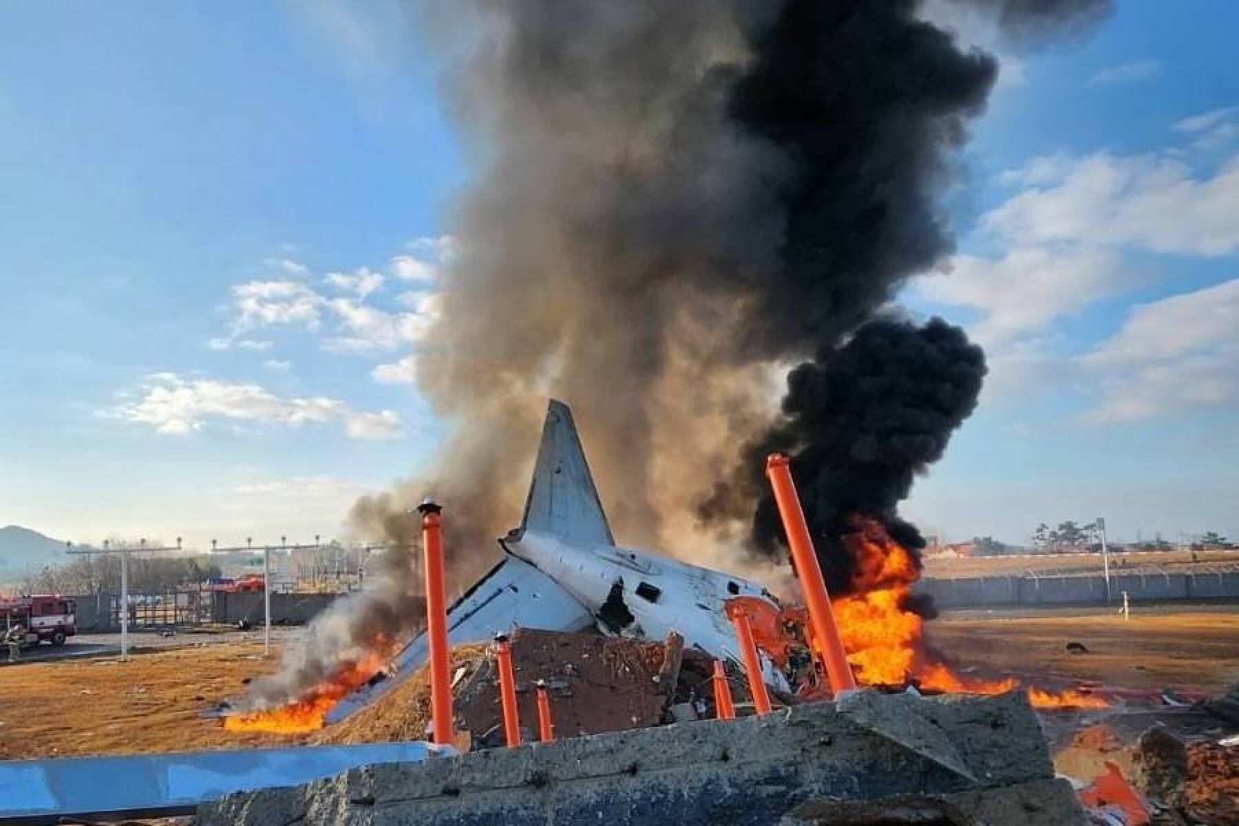 Главное за&nbsp;ночь. При крушении самолёта «Боинг» погибли 179 человек