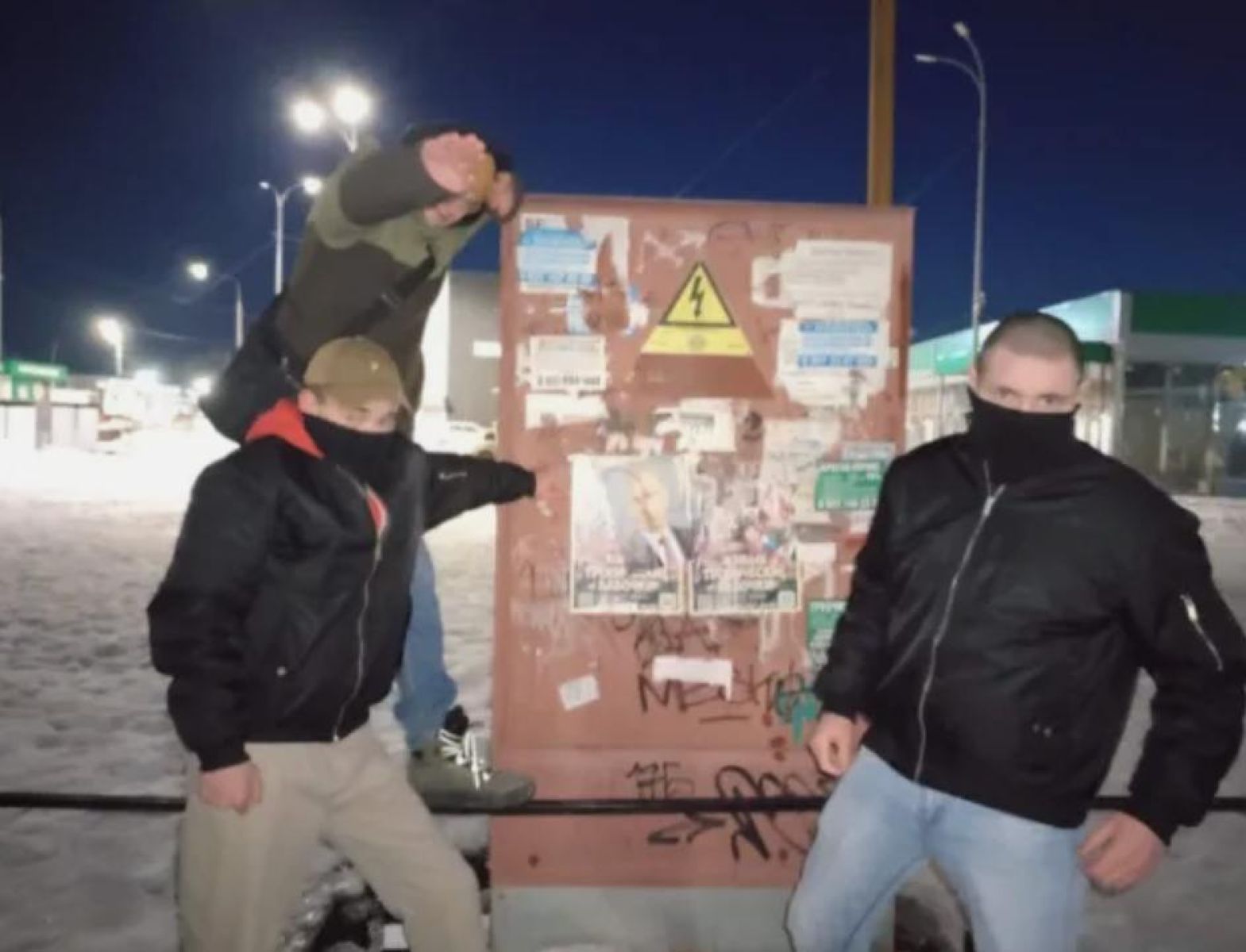 Главное за&nbsp;ночь. Подросток пытался убить молотком Героя России