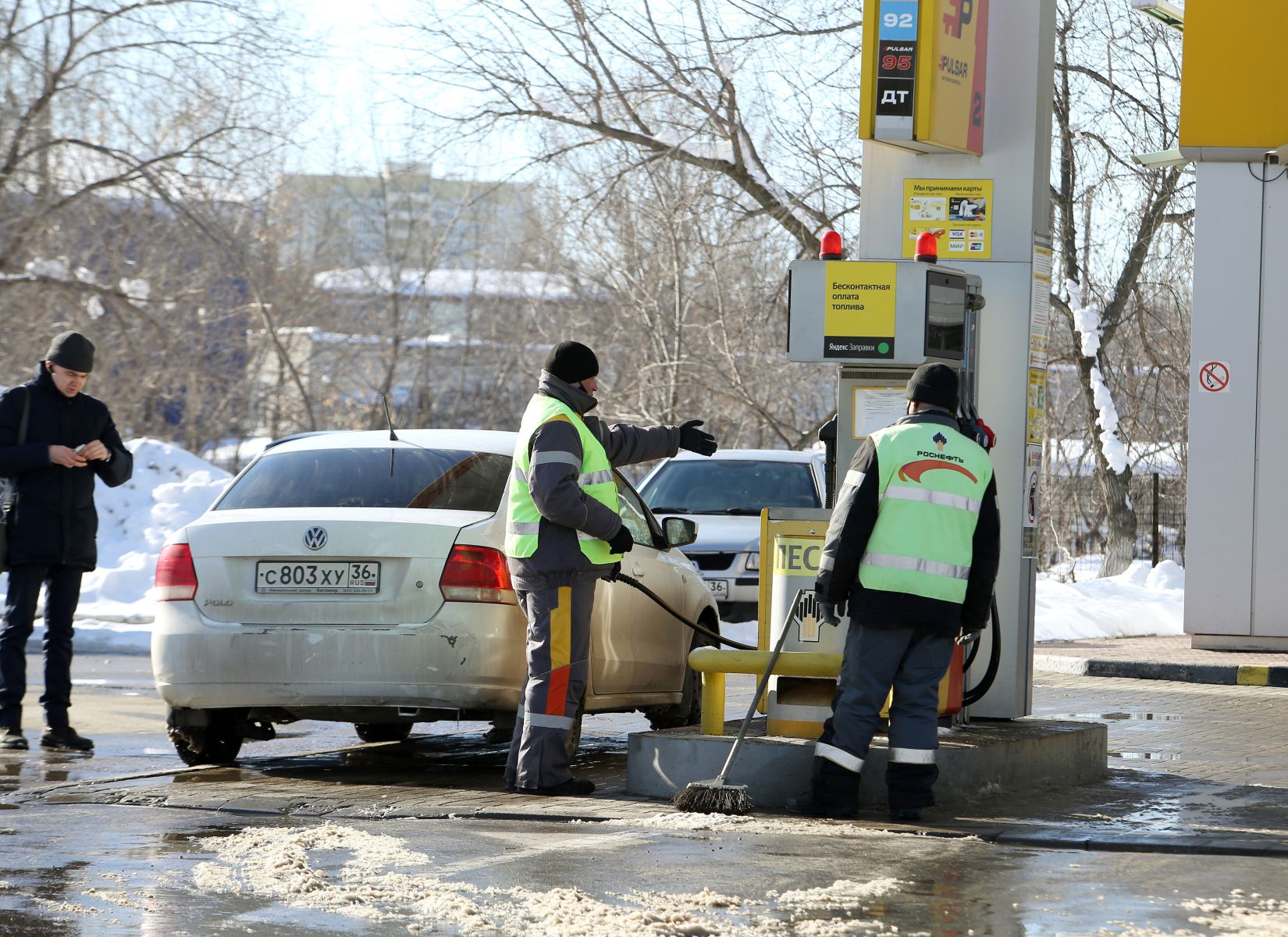 Цены на&nbsp;бензин выросли в&nbsp;Воронежской области