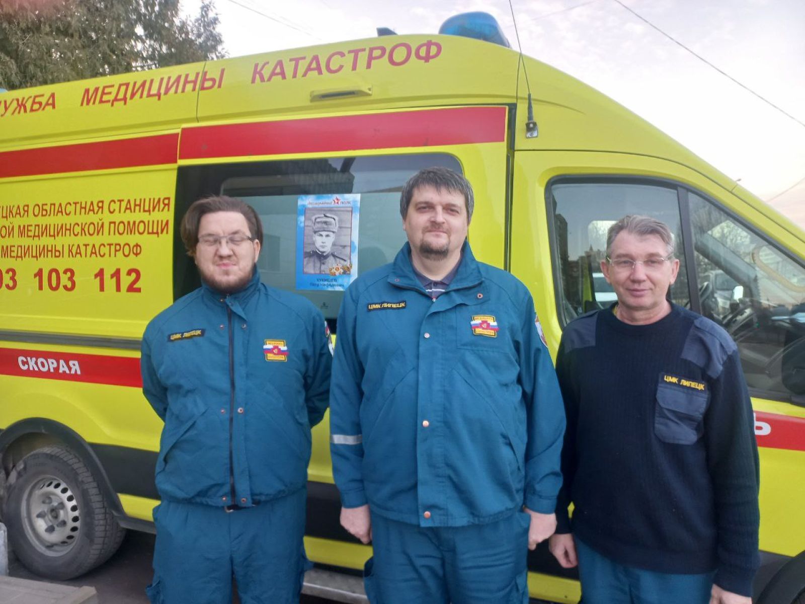 Медики скорой спасли жизнь липчанину, выпрыгнувшему из окна пятого этажа