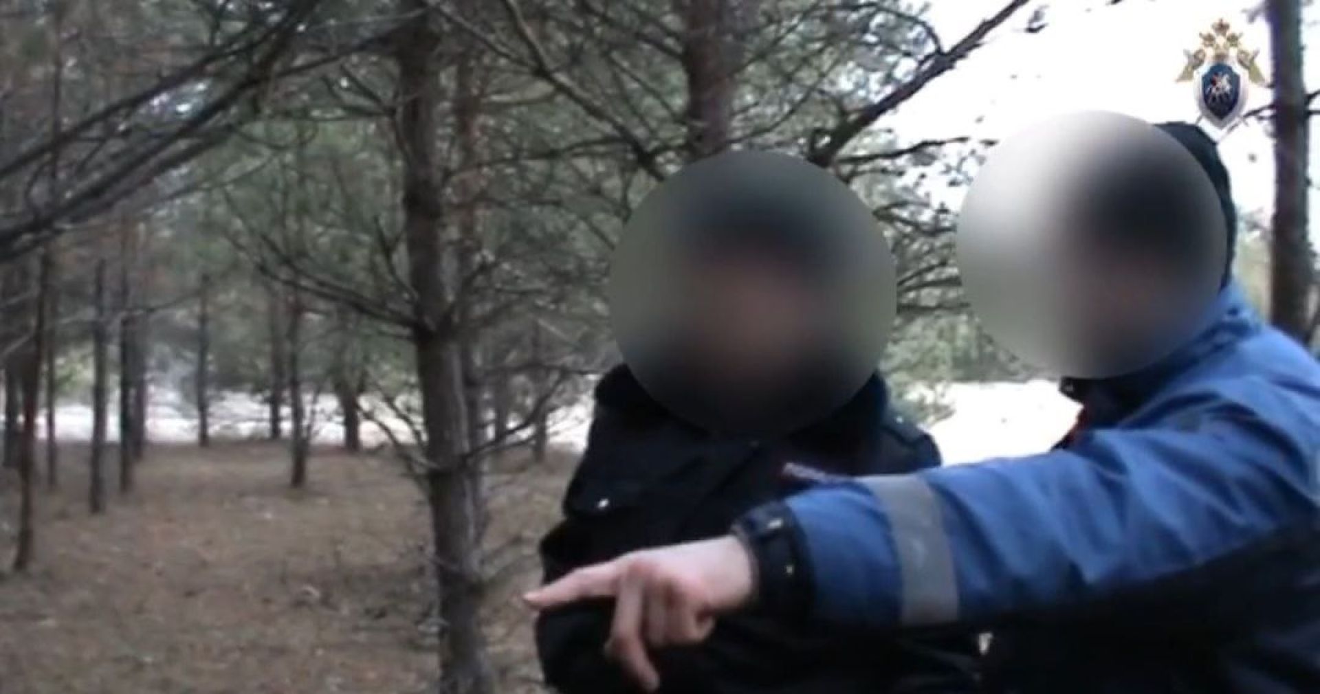 Мужчина показал на видео место, где задушил жену, в воронежском лесу