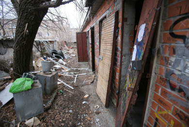 Виновных в варварской попытке сноса гаражей в Воронеже хотели перестать искать