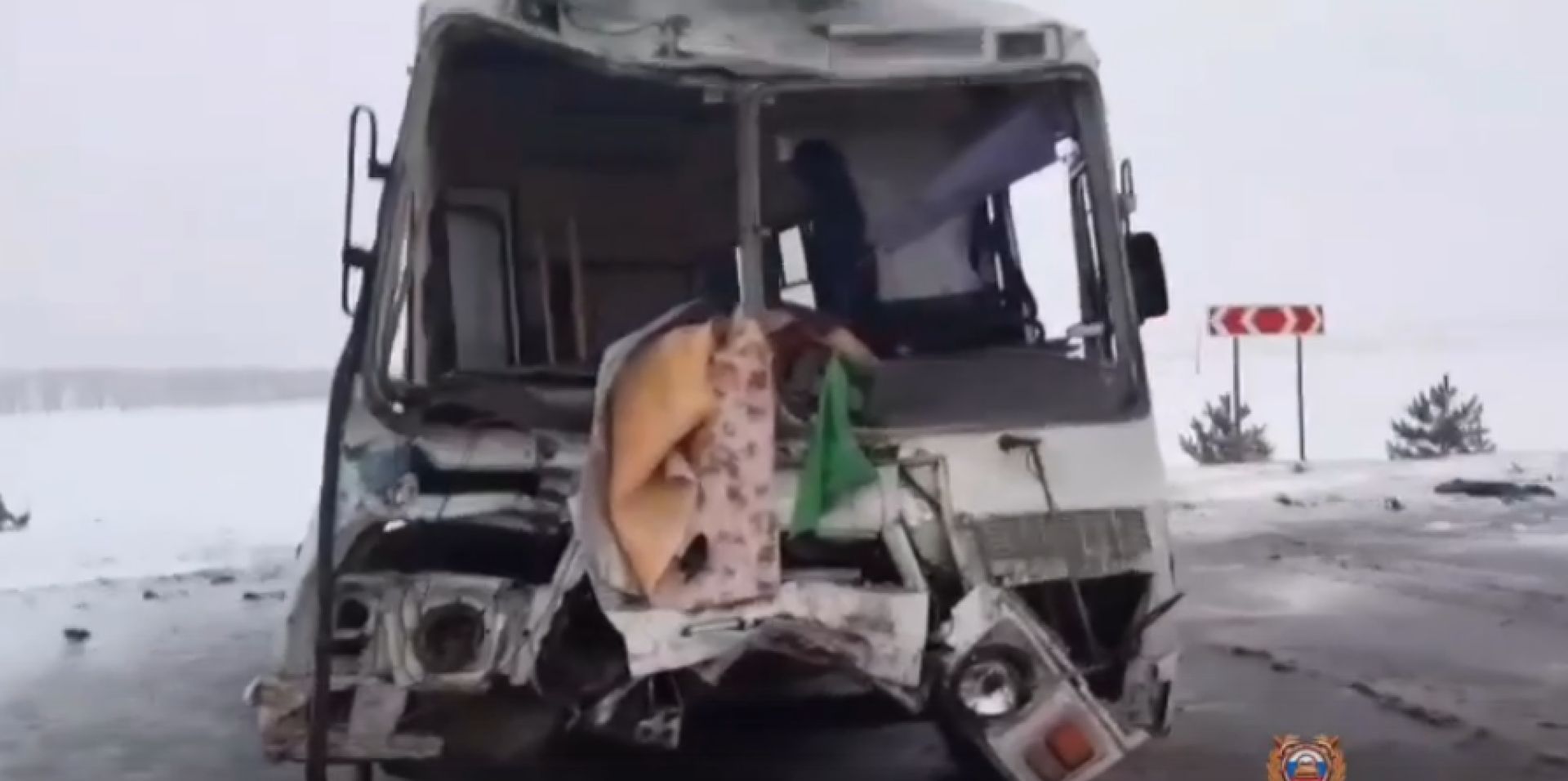 В Белгородской области три человека пострадали в столкновении автобуса и фуры