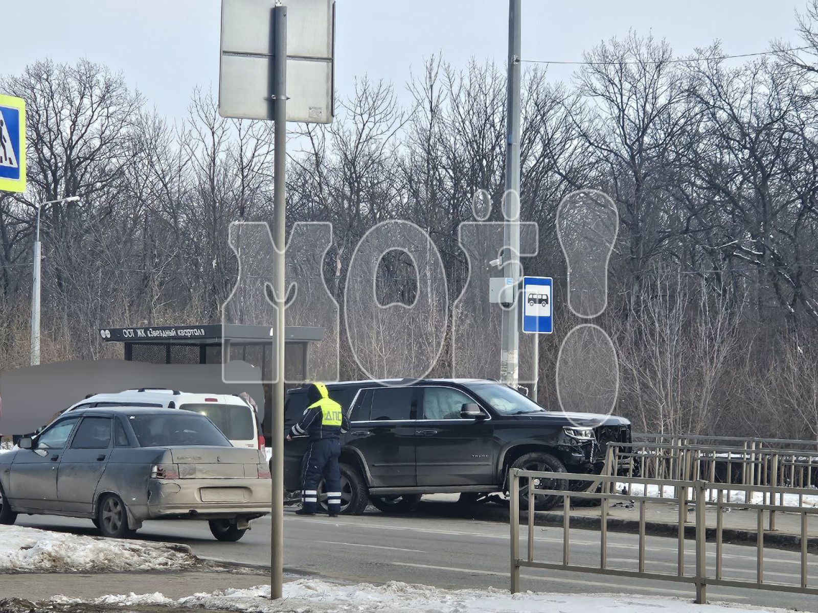 Массовая авария с тремя машинами произошла в Воронеже