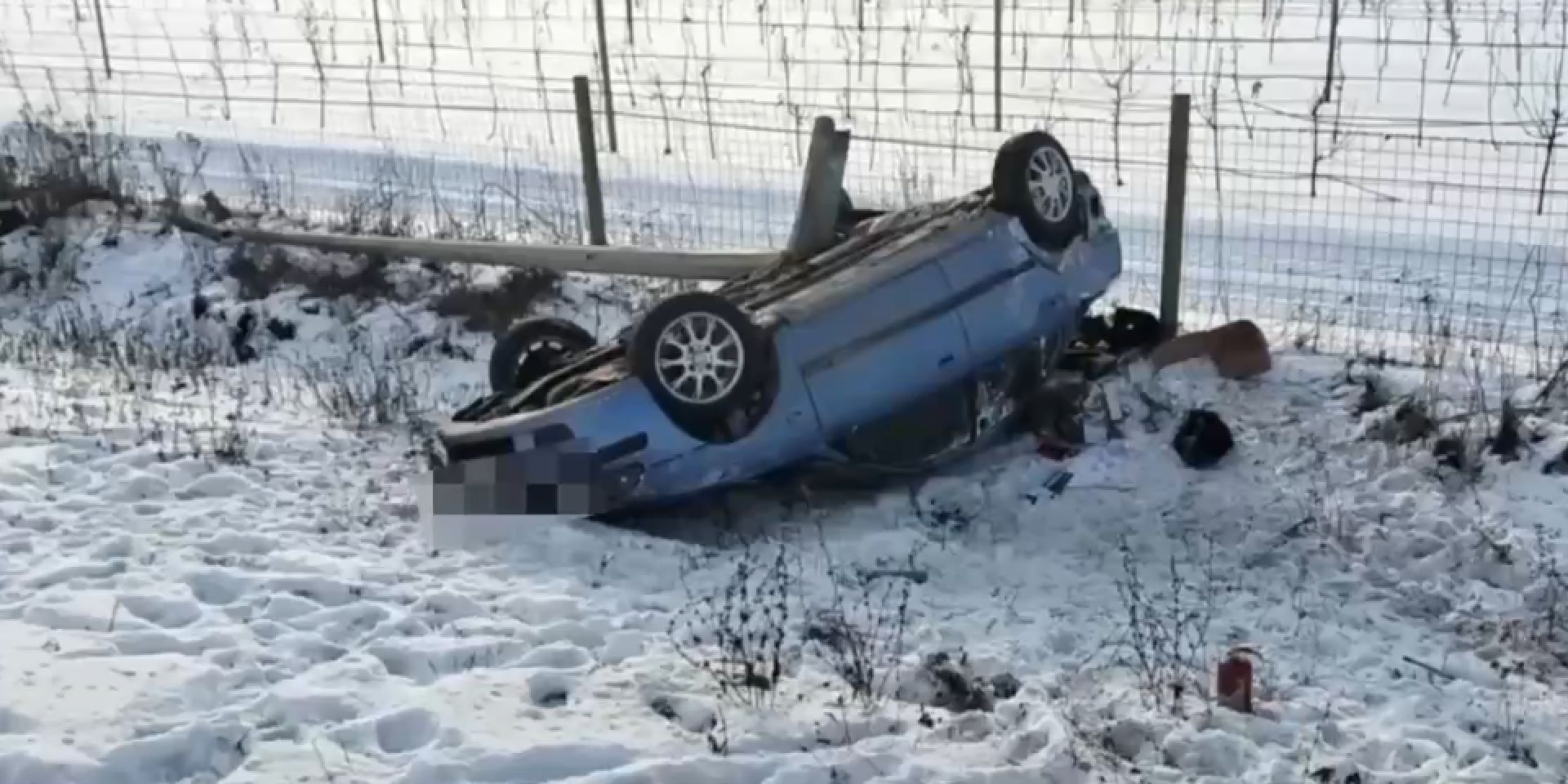 В Белгородской области молодая женщина и двое детей пострадали в ДТП с переворотом
