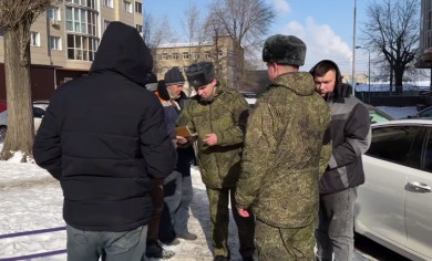 Силовики нагрянули на воронежский рынок 