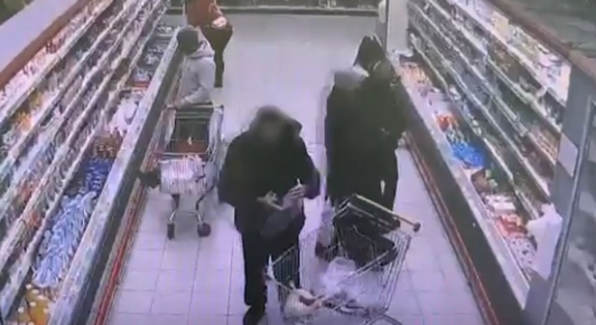 Житель Ельца попался на серии краж из одного и того же магазина