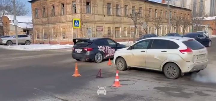 В Тамбове пассажирка пострадала в столкновении двух машин