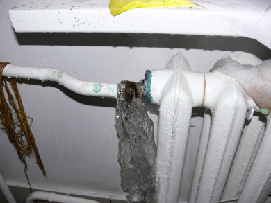 Более 70 домов лишились отопления и горячей воды из-за аварии в Воронеже