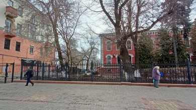 Воронежская техноложка не хочет открывать проход для пешеходов к проспекту Революции