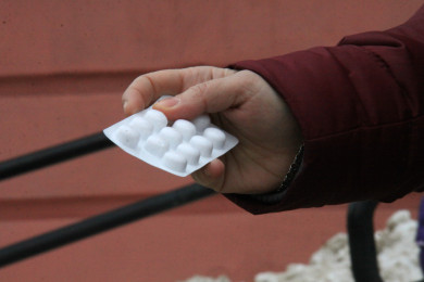 Отец годовалой малышки с редкой болезнью сообщил об отсутствии лекарств в Воронеже 