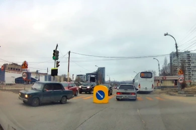 Как и на какой срок изменилось движение на Остужева