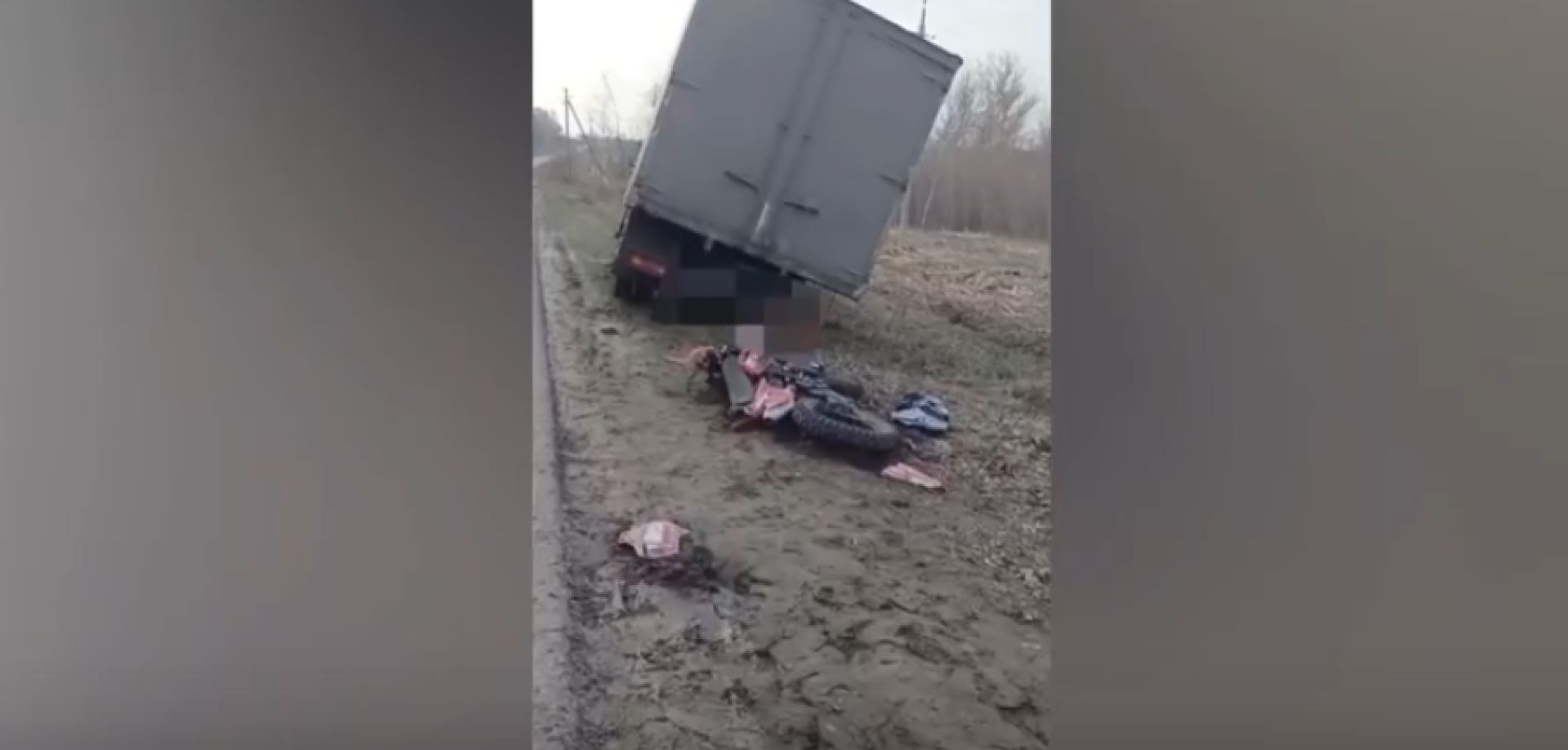 В Белгородской области подросток на мотоцикле въехал в грузовик