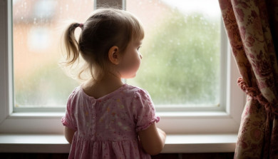 Вопиющую ситуацию с брошенной умирать малышкой прокомментировали воронежские полицейские