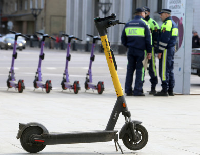 Электросамокаты принудительно замедлили в Воронежской области