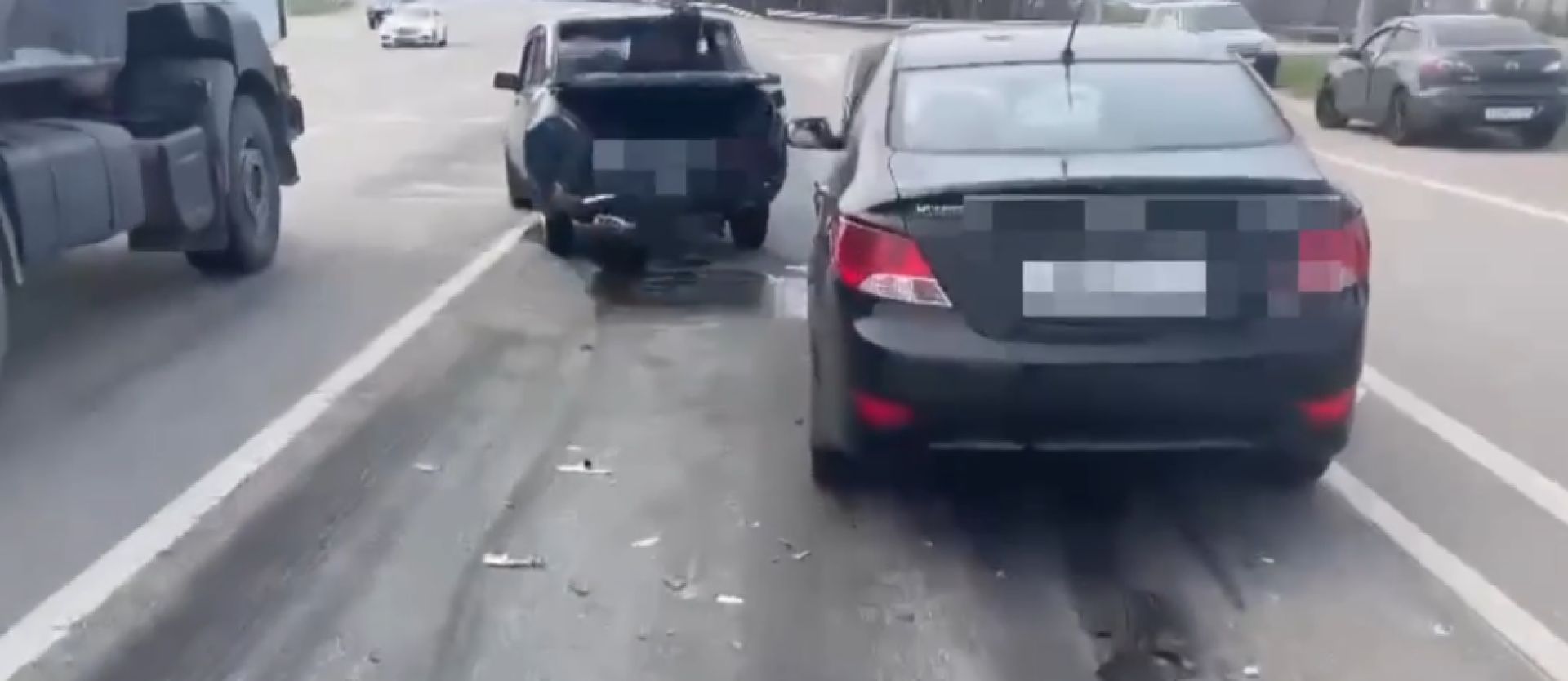 В Белгородской области мужчина и женщина пострадали в аварии