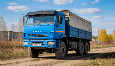 Неожиданную находку обнаружили у водителя КамАЗа на въезде в воронежскую колонию