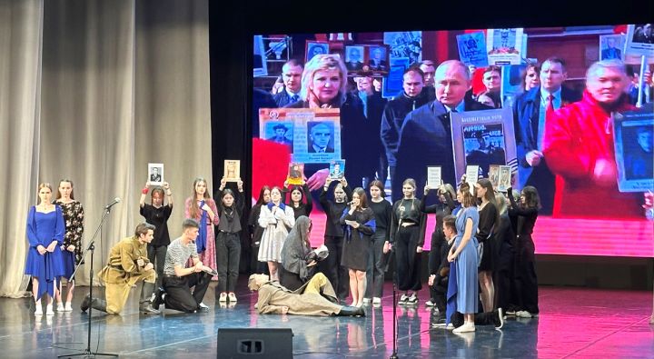 «Связь поколений»: воронежские школьники посвятили концерт волонтёрам и бойцам СВО 