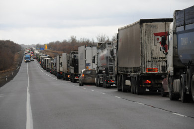 8-километровая пробка образовалась на выезде из Воронежа