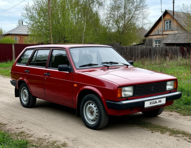 Подросток угнал машину и врезался в забор кладбища в Воронежской области