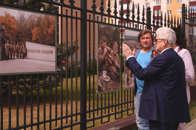 В Нововоронеже открыли фотовыставку в память о 141 стрелковой дивизии, оборонявшей Воронежскую область