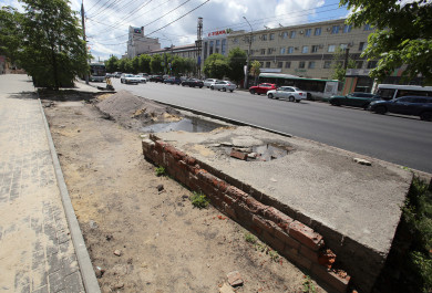 На Московском проспекте ликвидируют парковочные карманы