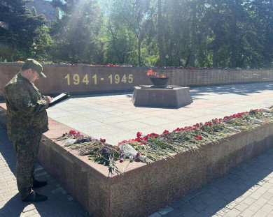 Поджог цветов в Вечном огне на Братской могиле в Воронеже привёл к уголовному делу