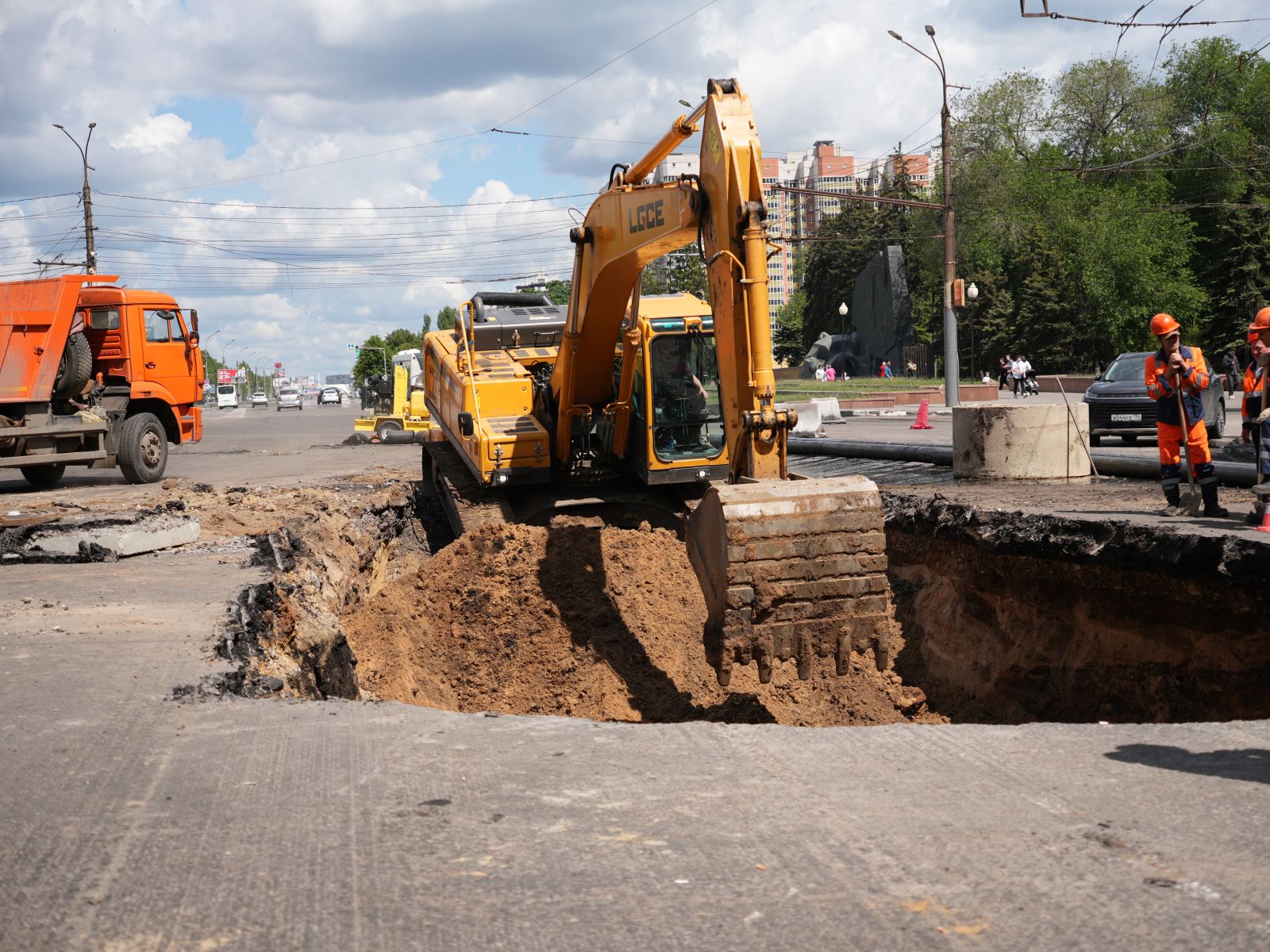 Как устраняют самую масштабную коммунальную аварию года в Воронеже&nbsp;
