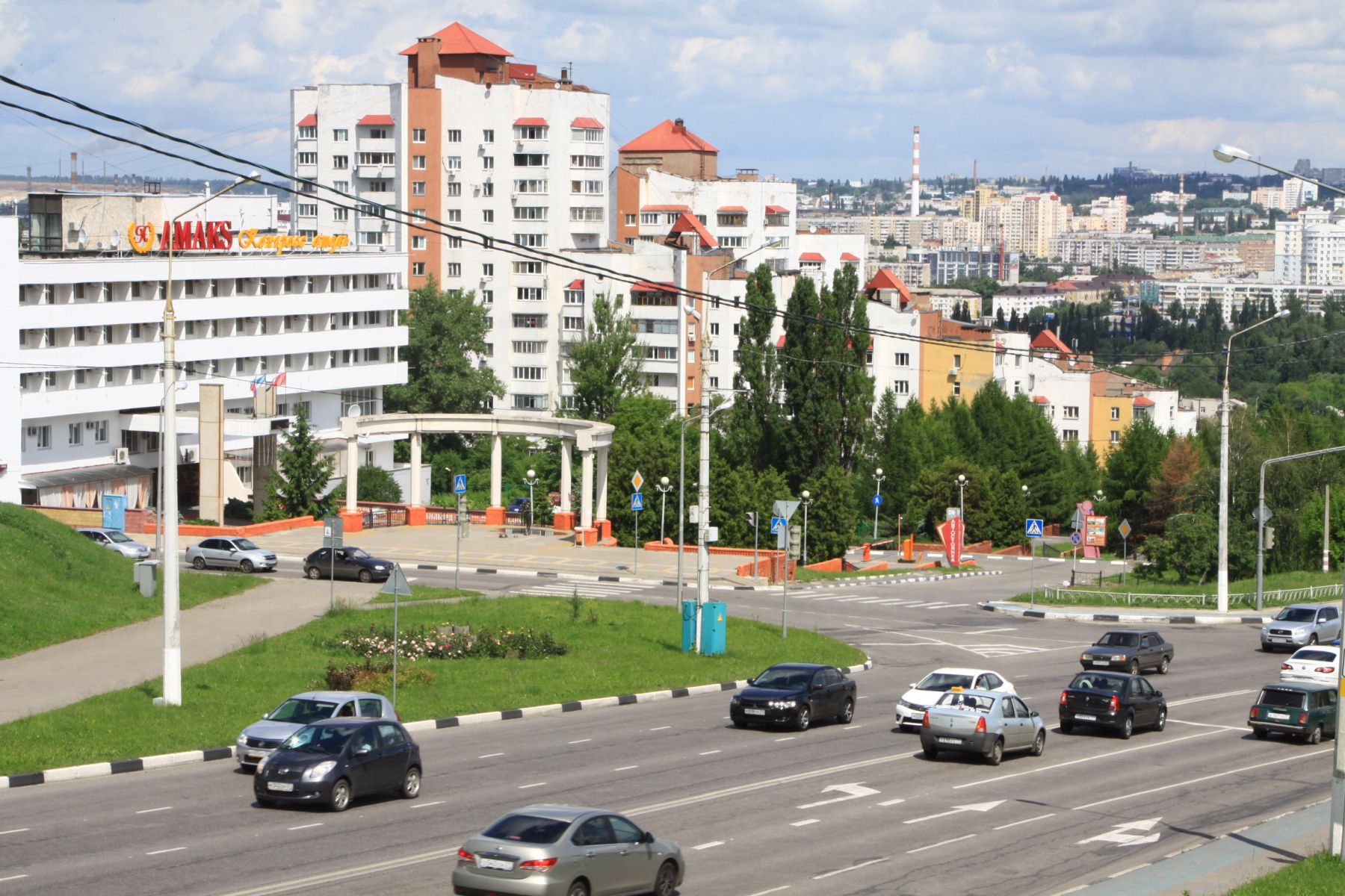 Обрушение котлована и загадочная дыра в стене. Главные новости Воронежа и области за 22 мая