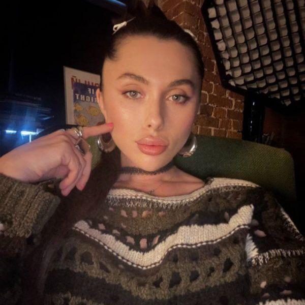 Вдова скандально известного Паши Техника пропала в Таиланде после задержания