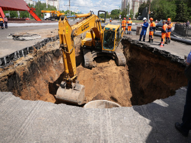 Почему разрушился канализационный коллектор на Московском проспекте 