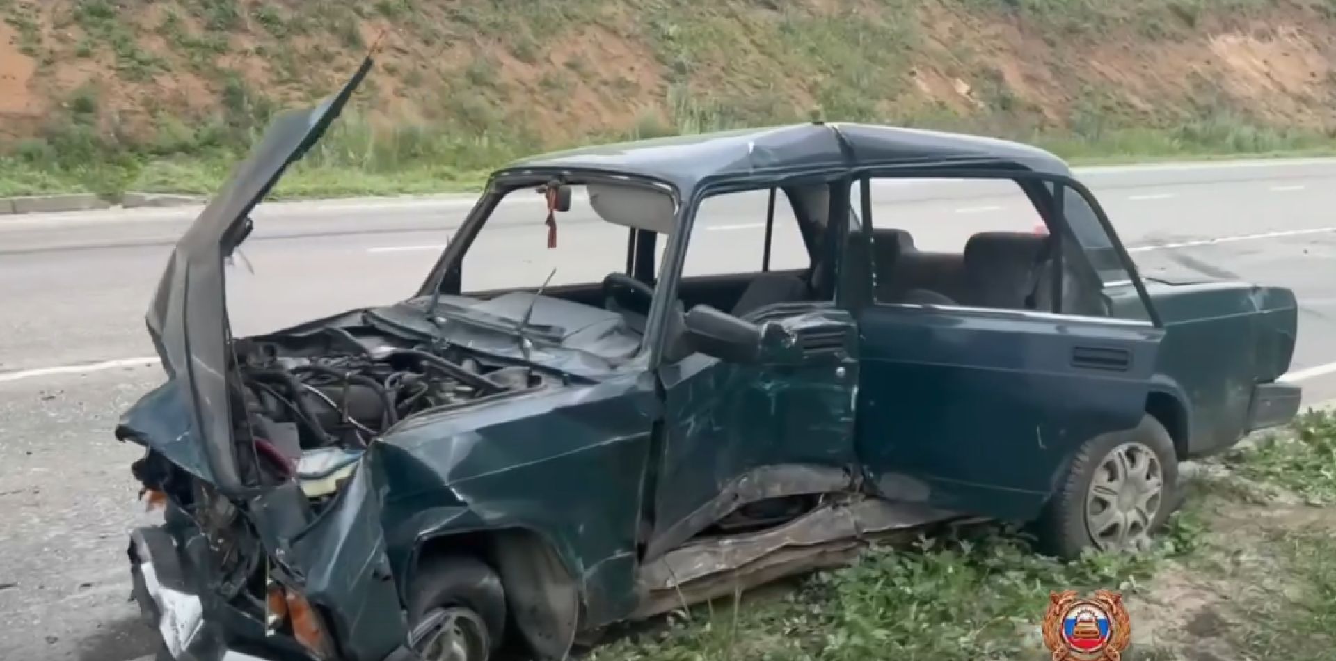 В Белгородской области пенсионерка на «Жигулях» попала в массовое ДТП с большегрузами