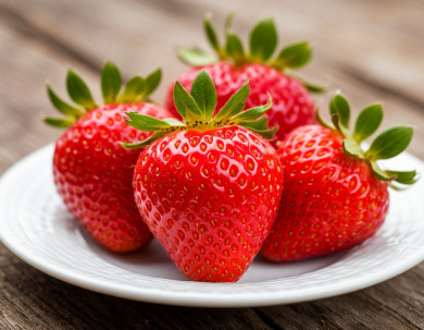 Запредельное количество плесени обнаружили в импортной клубнике воронежские учёные