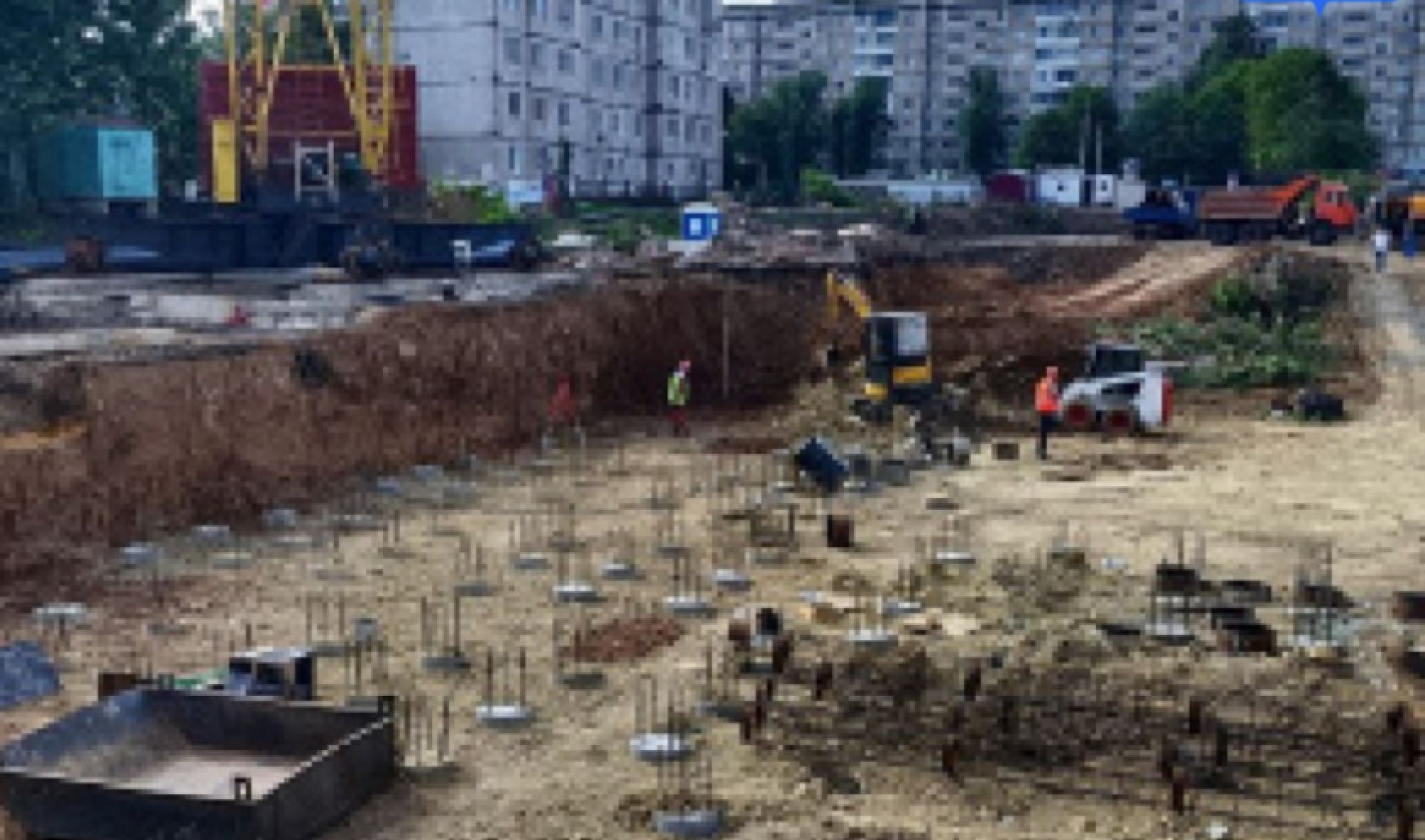 Белгородцам показали новый корпус больницы в процессе строительства