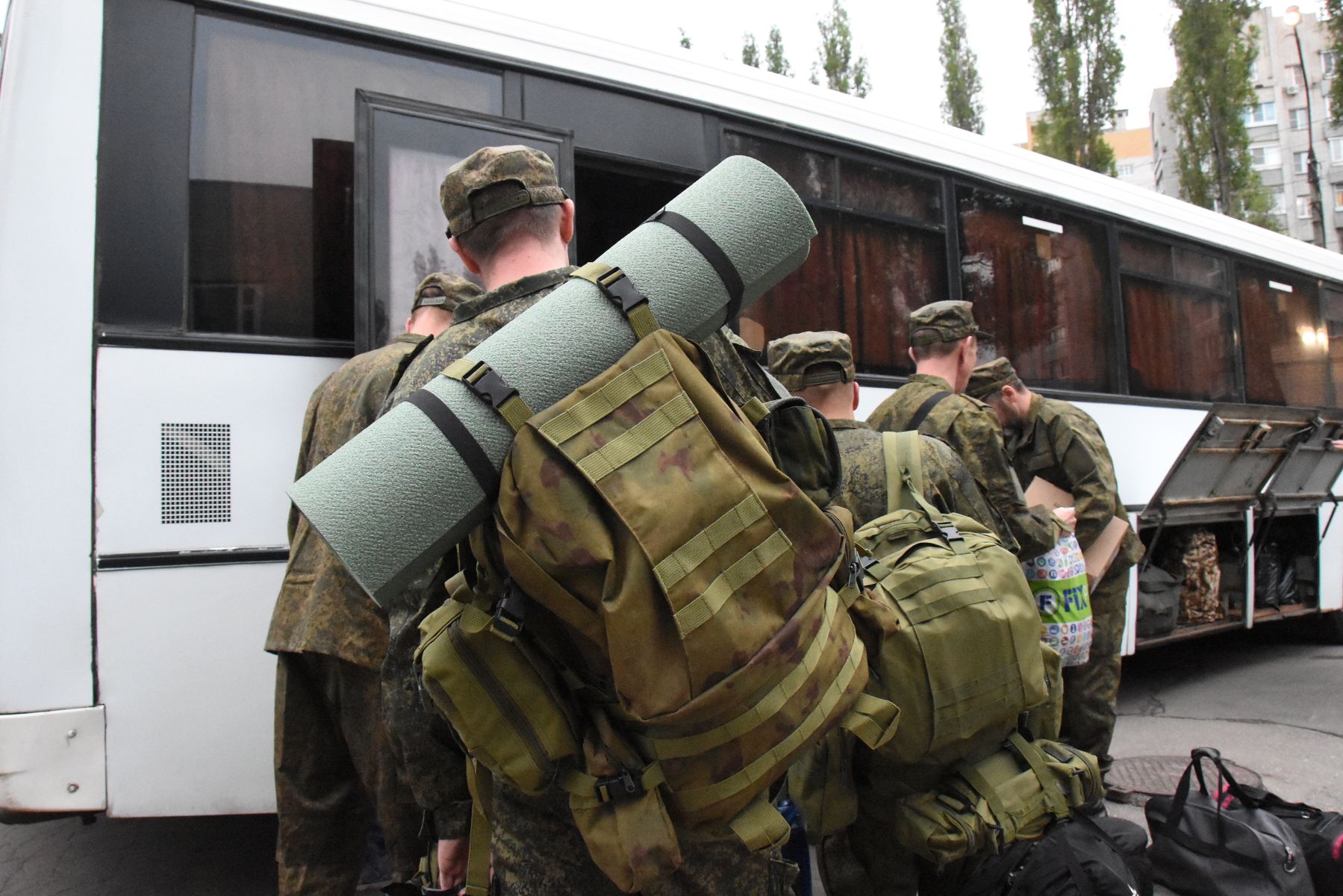 Из украинского плена вернулись воронежские бойцы
