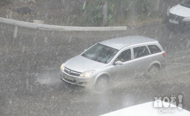 Град и гроза обрушатся на Воронежскую область 