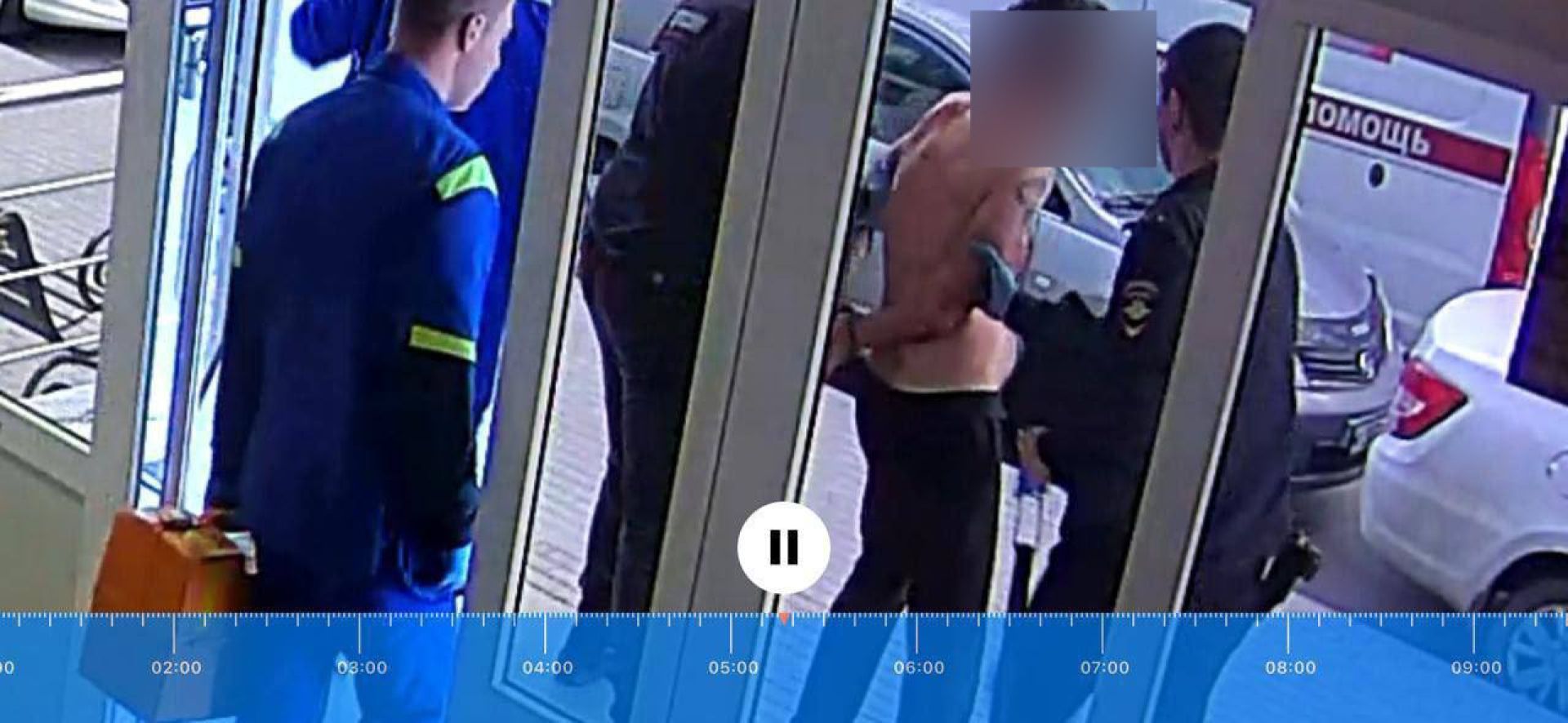 Бился о стены и буянил. Выяснились подробности инцидента с окровавленным мужчиной в Воронеже