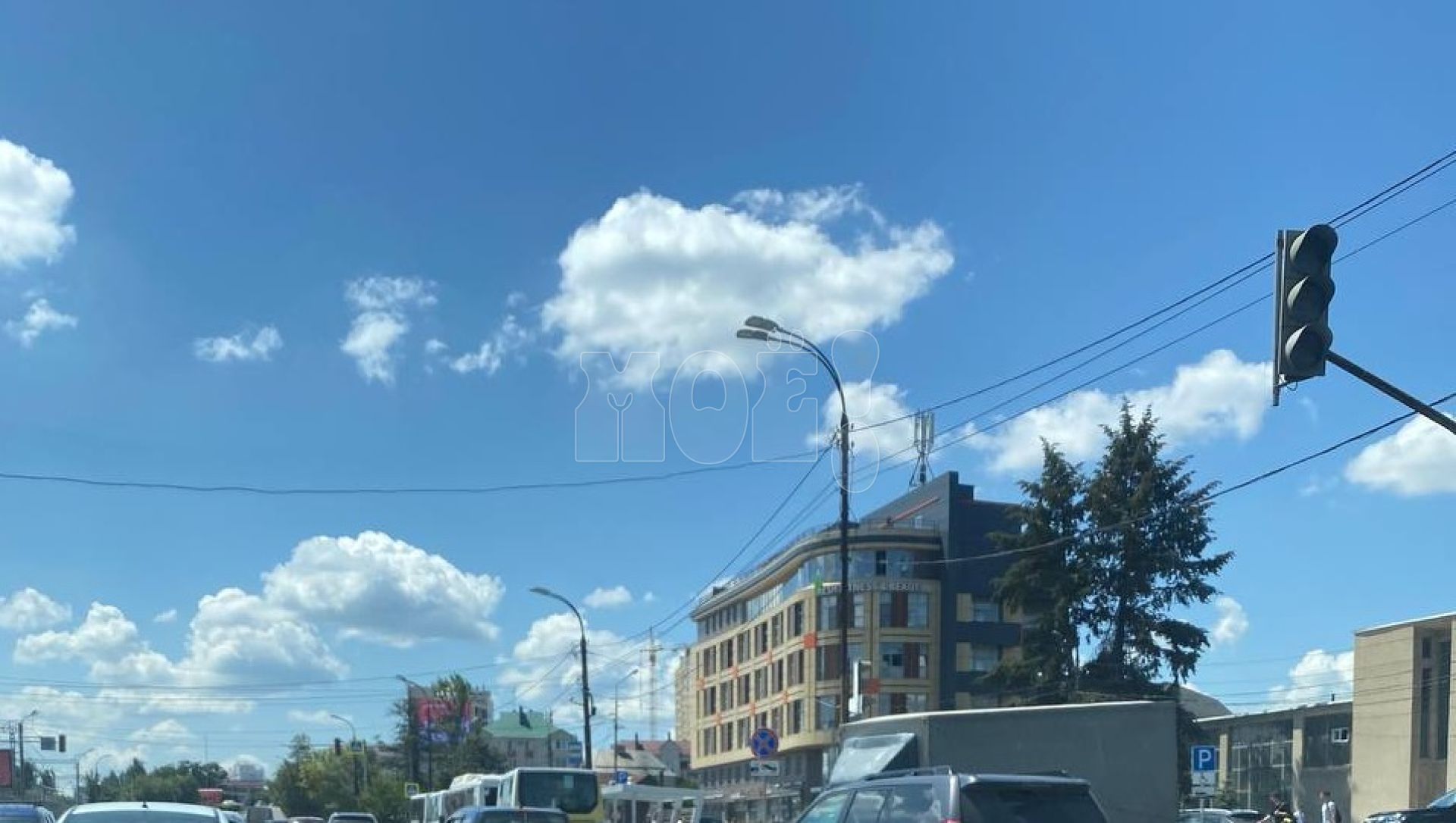 Перестал работать светофор у&nbsp;популярного воронежского парка