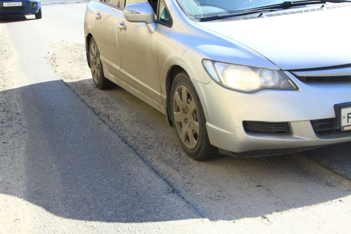 Юный воронежец угнал открытую машину у водителя-растяпы