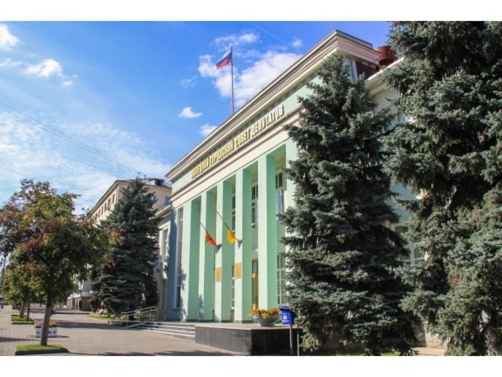 Депутатами в Липецкой области захотели стать 200 человек