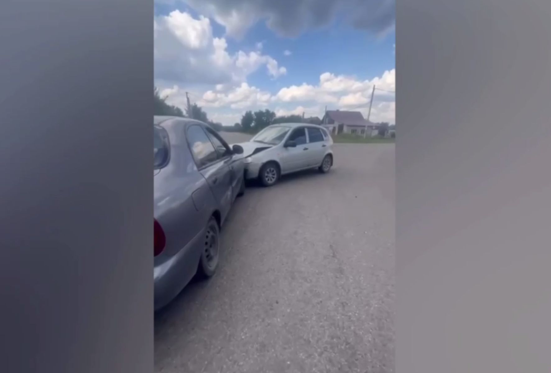 В Ржевке пенсионерка и школьница пострадали в ДТП