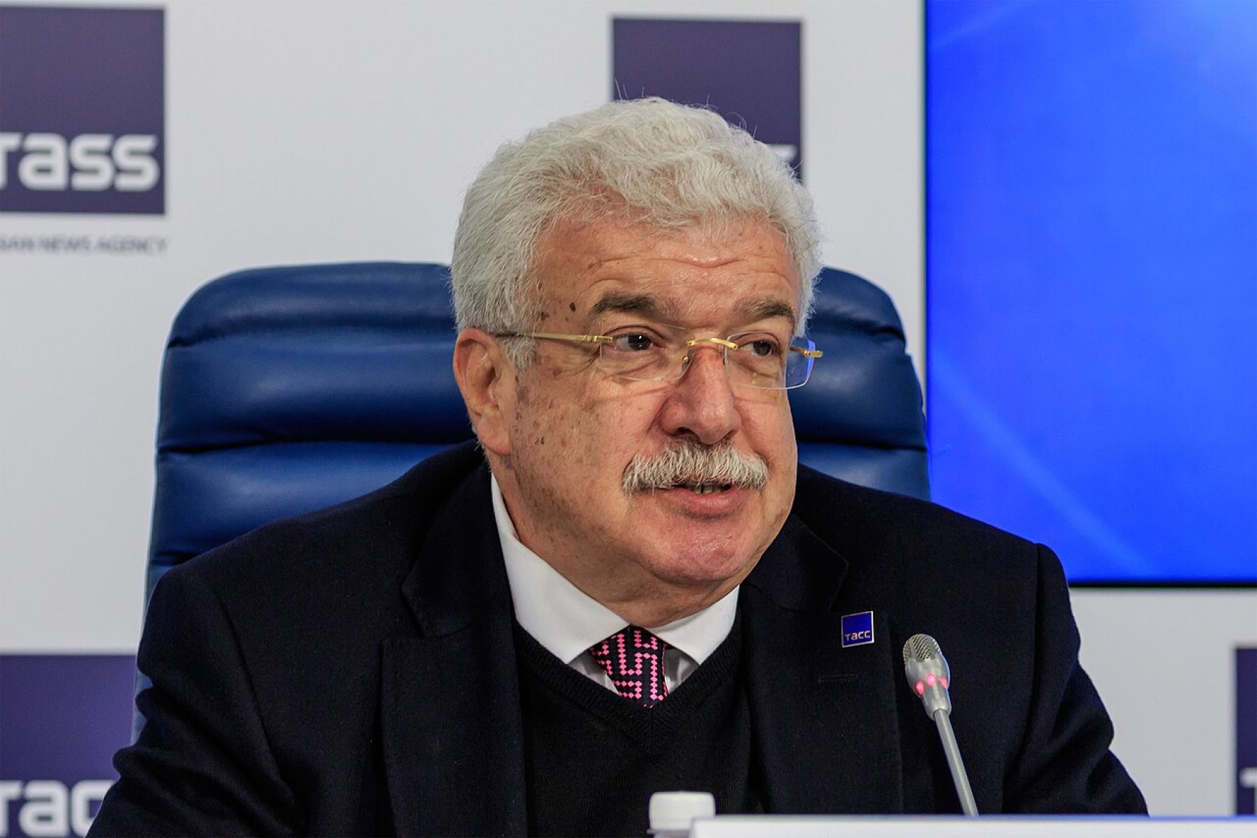 Журналист Михаил Гусман