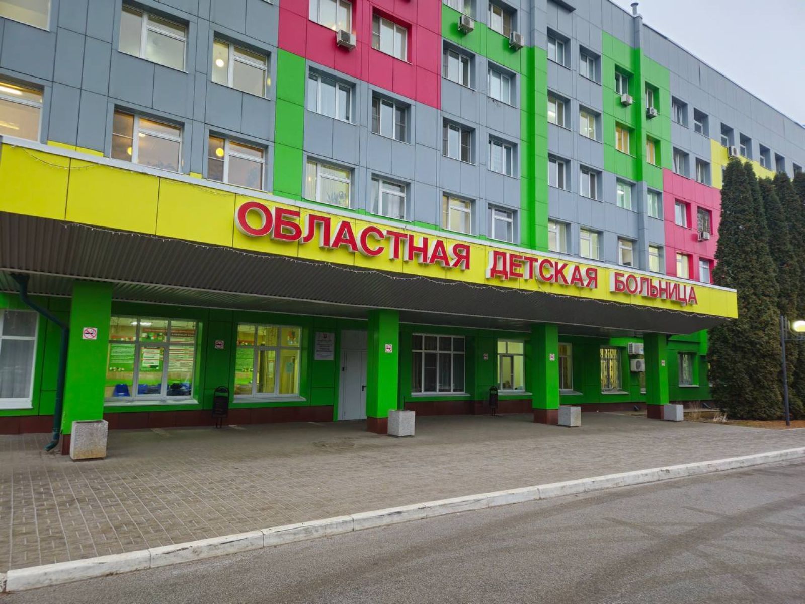 В Липецке упавшая с высоты девочка пошла на поправку