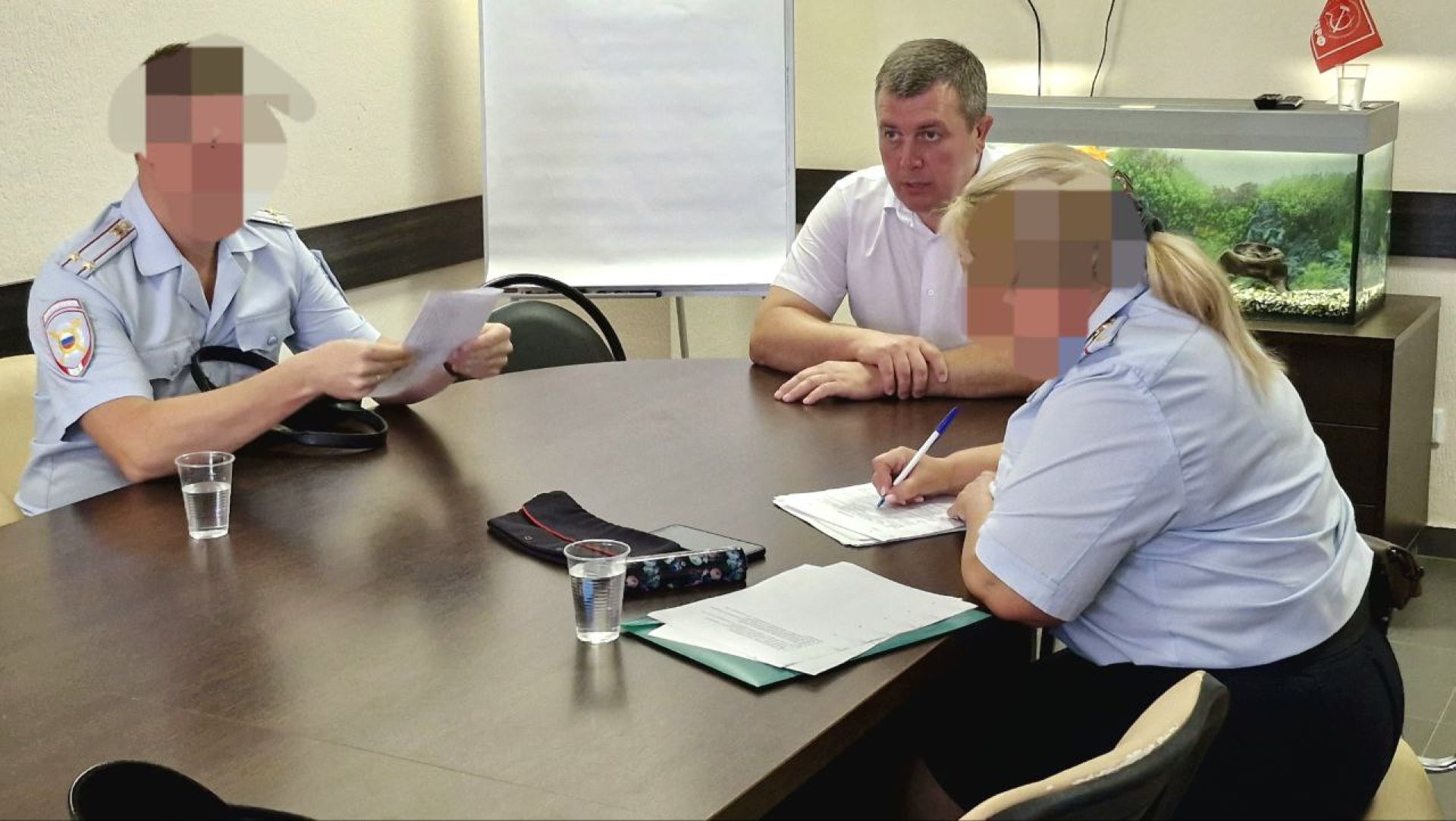 Липецких депутатов допрашивает полиция