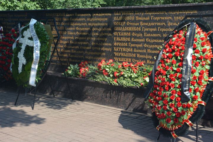 Сохранить память о подвигах наших героев 