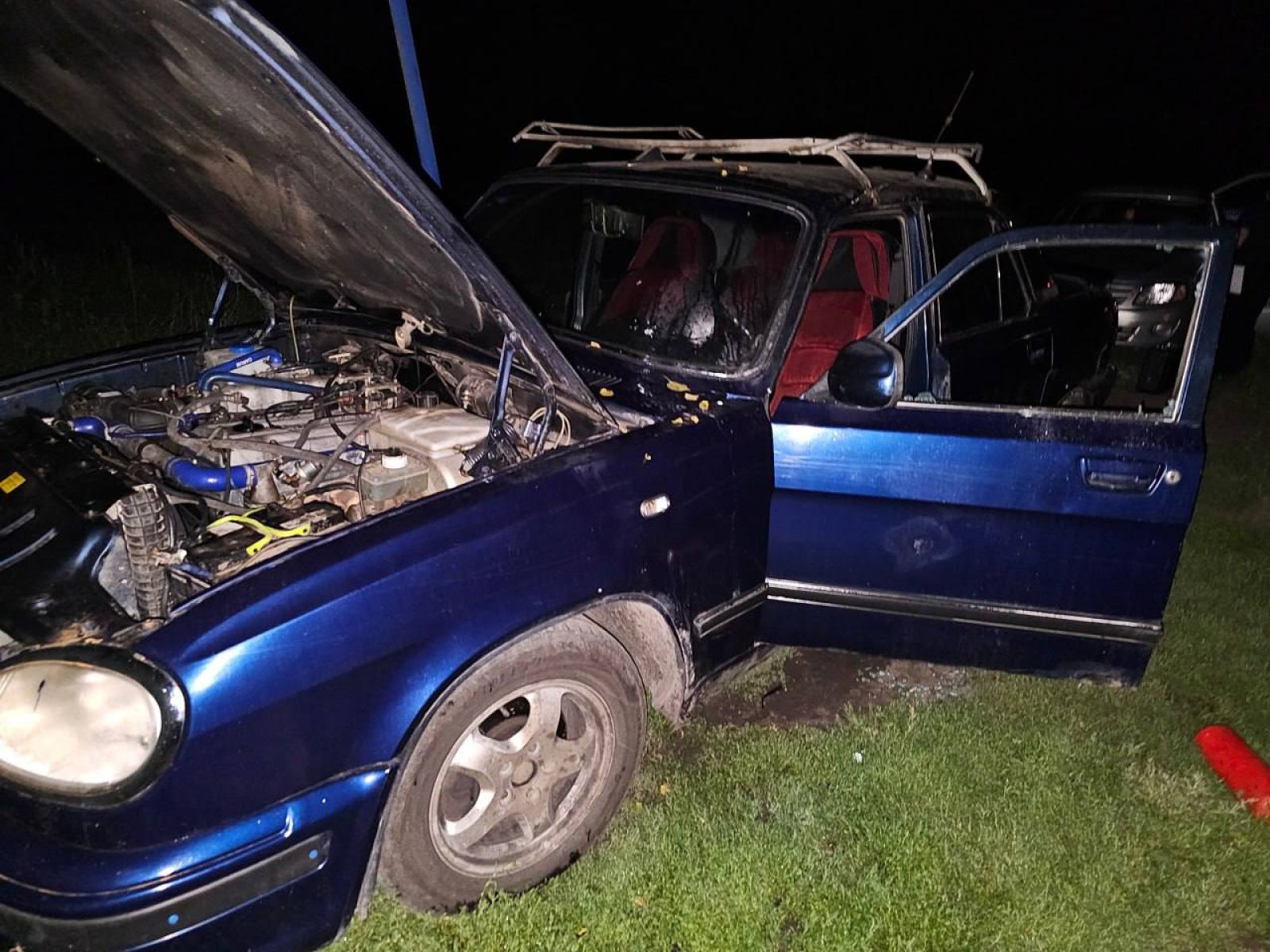 Белгородец из-за мелкой мести поджег «Волгу» своего соседа