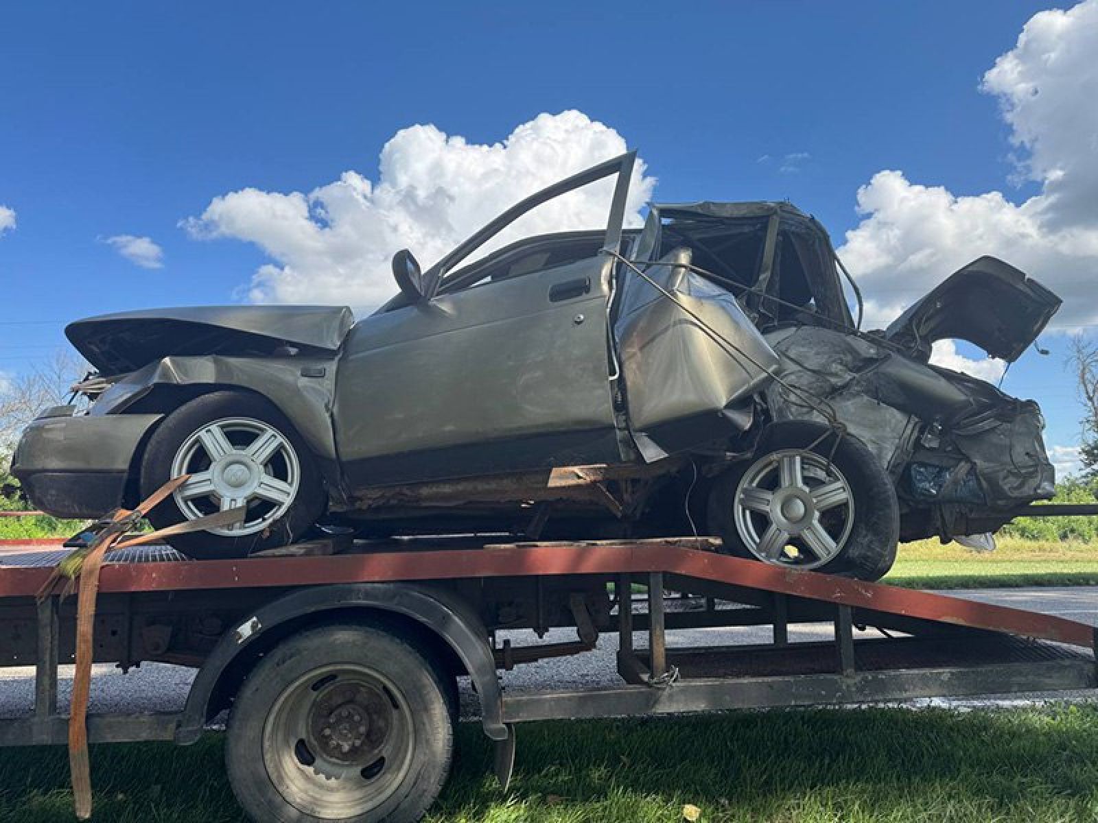 Под Белгородом пьяный угонщик без водительских прав разбил машину