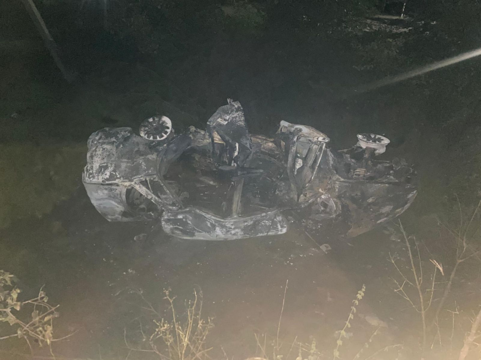 Водитель бросил детей в горящей машине и скрылся с места ДТП под Воронежем&nbsp;